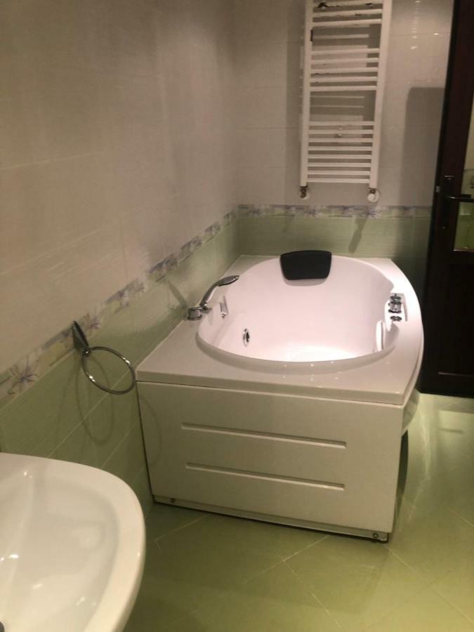 Hotel White House Kurdzhali Luaran gambar