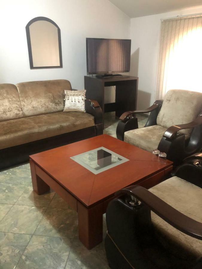 Hotel White House Kurdzhali Luaran gambar